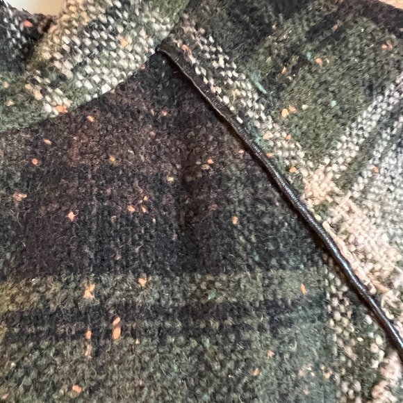 CAbi All Tied Up Wool Blend Green, Black, and Grey Plaid Vest in Size Medium - Picture 7 of 10